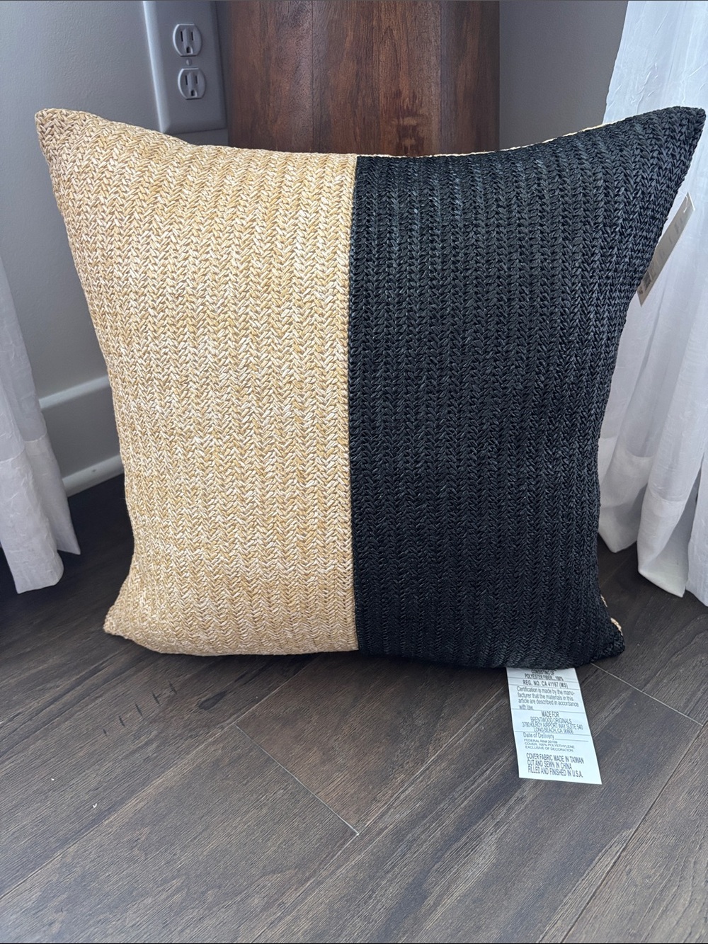 At Home Outdoor fade resistant, natural fiber, polyester fill, square 2 tone